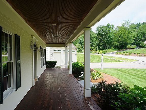 Spacious Front Porch