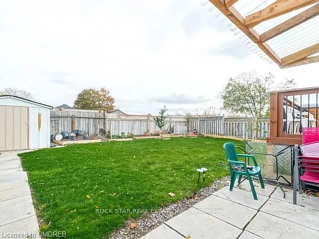 78 Billington Cres #UPPER — Photo 15