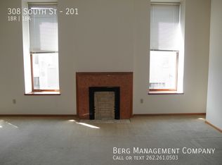 308 South St #201, Waukesha, WI 53186
