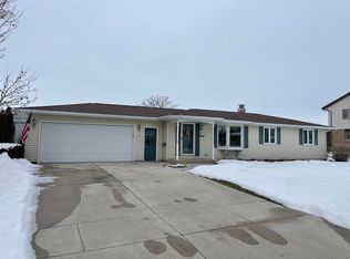 1057 Steenport Ln, Chilton, WI 53014