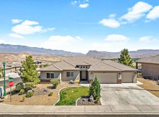 53 E 1125 N, Hurricane, UT 84737