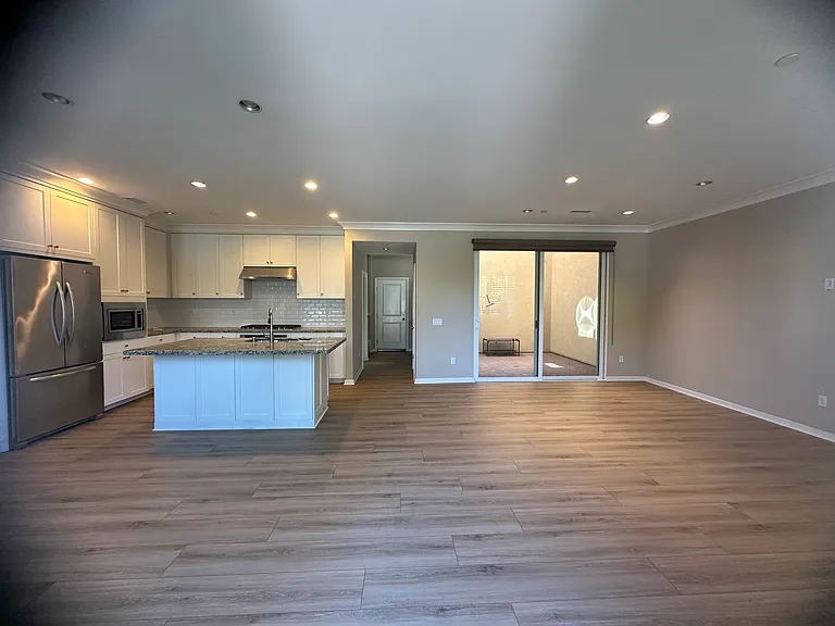 206 Rodeo — Photo 2