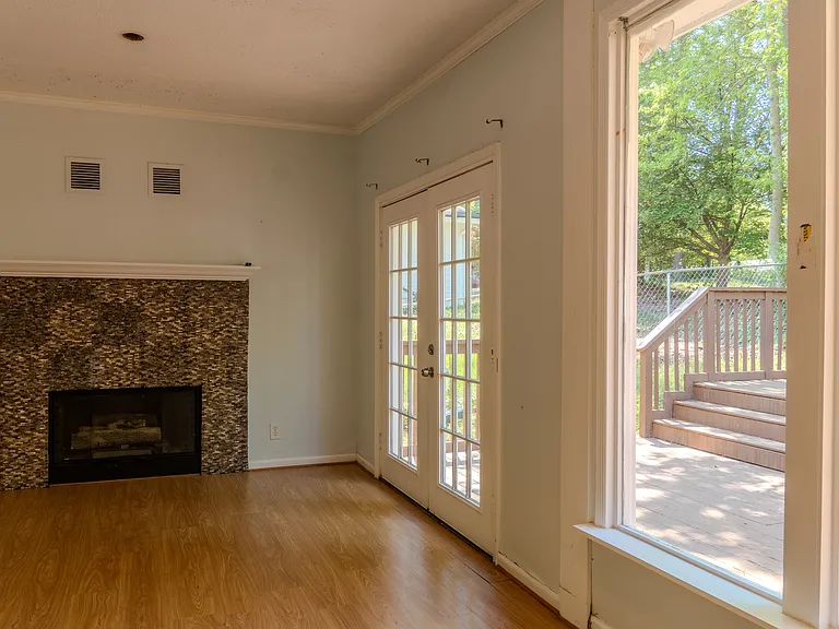 1616 Drayton Woods Dr — Photo 19