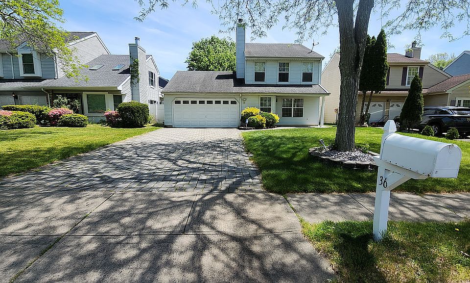 2nd image of 36 Carmel Way