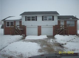 2288-2290 Manley Dr, Sun Prairie, WI 53590