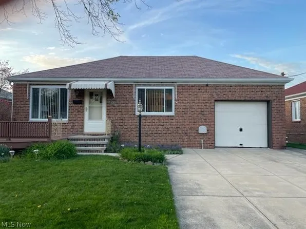 15406 Edgecliff Ave, Cleveland, OH 44111