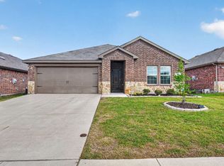 114 Real Quiet Ln, Caddo Mills, TX 75135