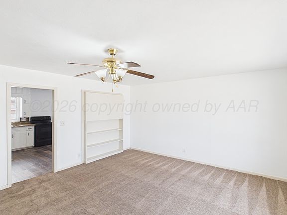 2nd image of 813 NE 3rd St
