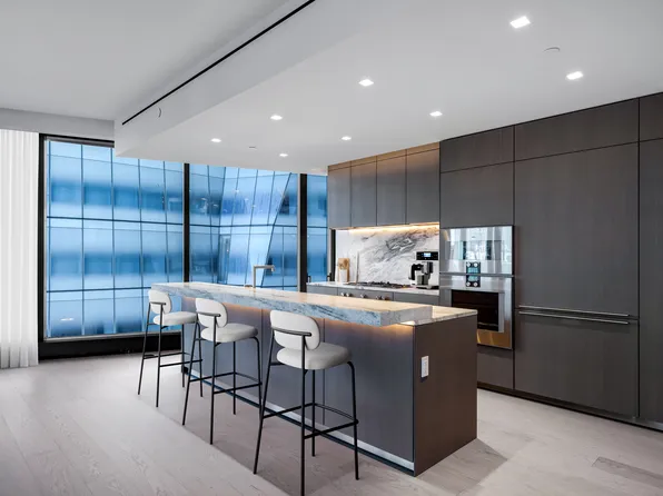 500 West 18th Street image 3 of 10