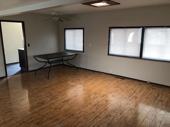 5th image of 2224 Castleberry Ln