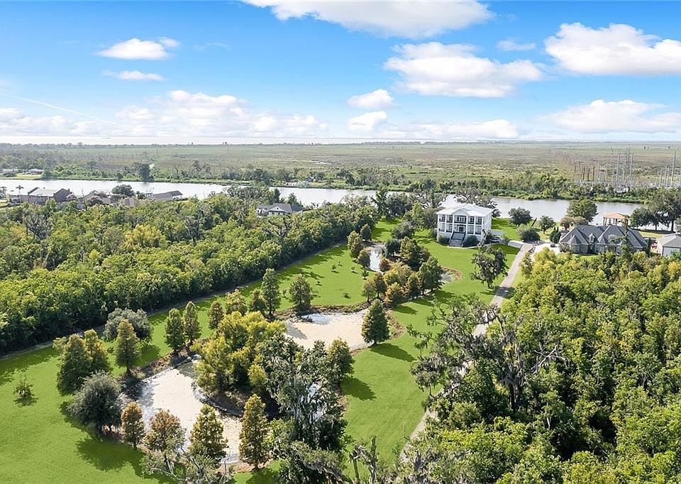 1668 Jean Lafitte Blvd, Lafitte, LA 70067 MLS 2404294 Zillow