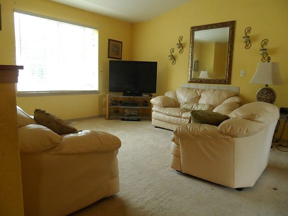 3rd image of 5502 230th St E