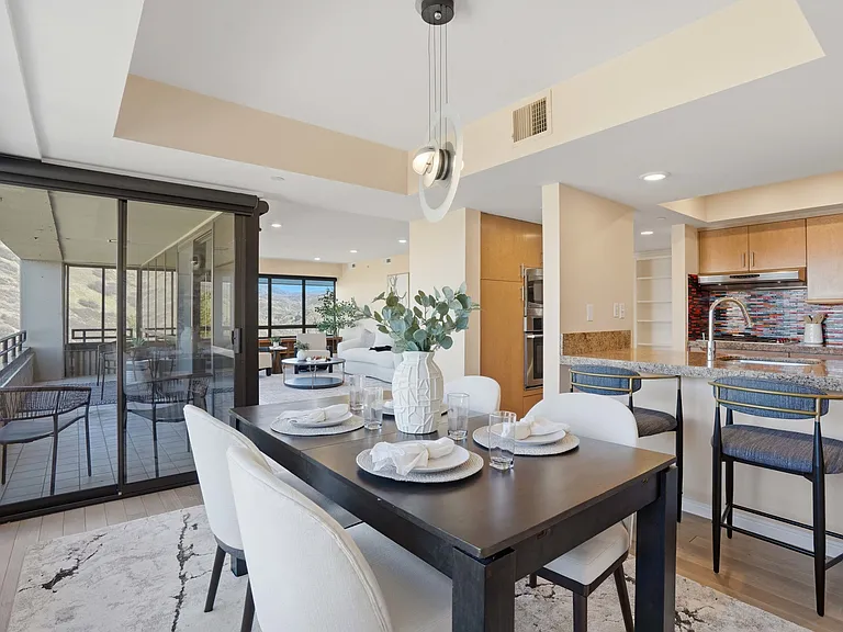 3125 E Kennedy Dr #501 — Photo 3