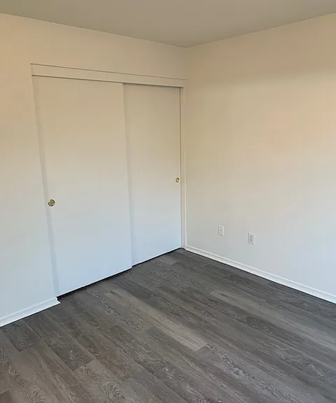 950 W McIntire Ave — Photo 13
