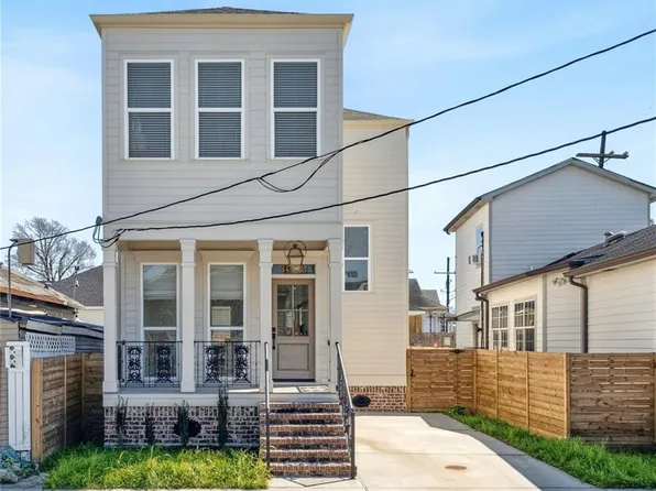 3022 S Saratoga St, New Orleans, LA 70115