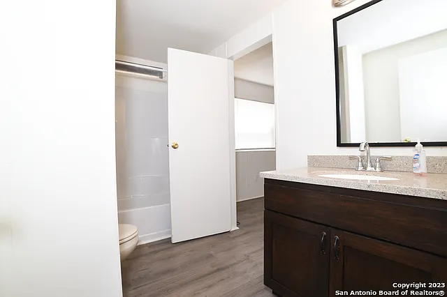 215 Greenlawn Ave #A — Photo 18