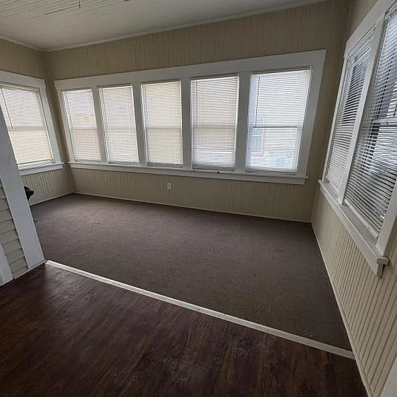 107 E 2nd St #107 — Photo 3