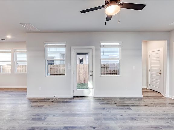 5th image of 2090 Alice Jay Way
