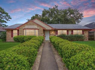 8307 Coastway Ln, Houston, TX 77075