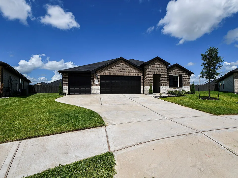 3008 Bur Landing Ln
