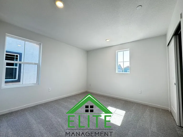 7655 Broadhead Way — Photo 13
