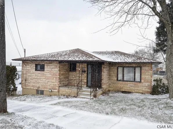 506 Mountain Ave, Portage, PA 15946