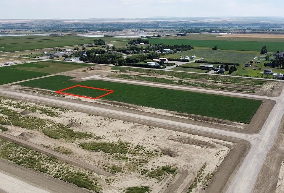 1st image of Alfalfa Dr Lot 4