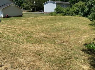 Abbott Dr, Johnson City, TN 37601