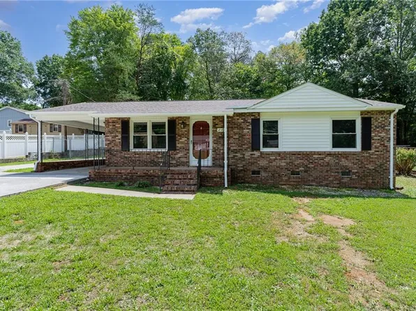 240 Lenoir Dr, Eden, NC 27288