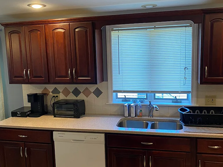 480 Merrimack St #1 — Photo 4