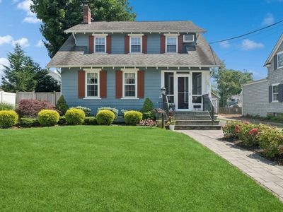 127 Rose Street, Freeport, NY, 11520