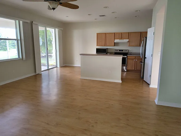 25199 Chiclayo Ave — Photo 14
