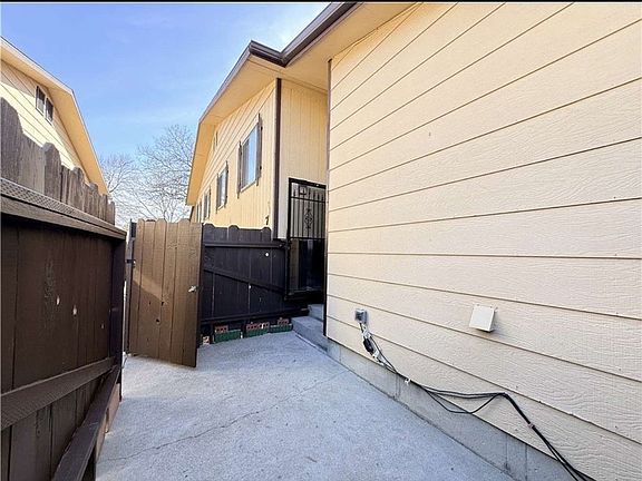 2nd image of 3295 Granger Ave E APT 7