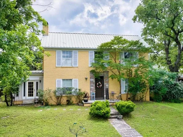 225 E Kettner St, Mason, TX 76856