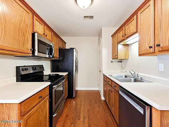 5th image of 11911 Tazwell Dr APT 7