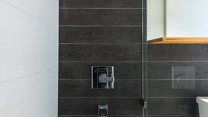 Rented by Nooklyn NYC LLC | media 65