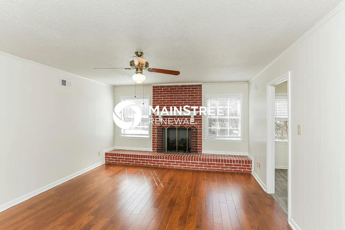 Living Room - 6041 Syon Cv