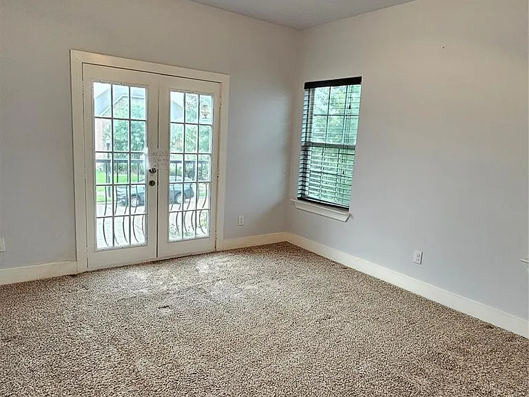 3715 Aldridge Dr — Photo 23