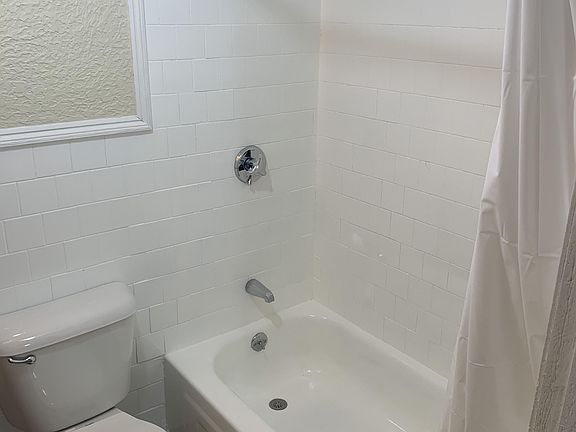 3rd image of 266 Chestnut Hill Ave APT 1
