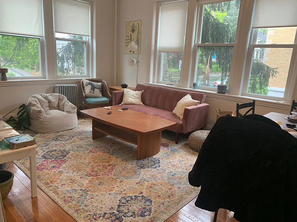 81-87 Winchester St