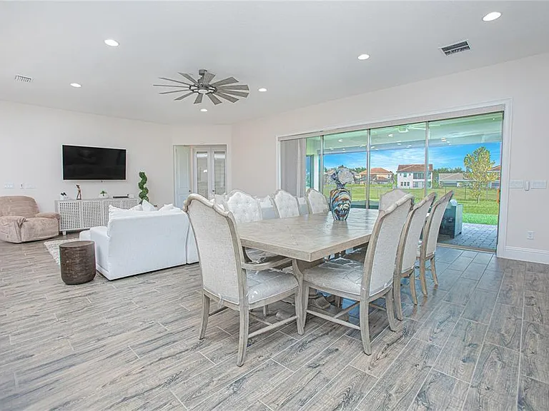 10846 Mobberley Cir — Photo 7