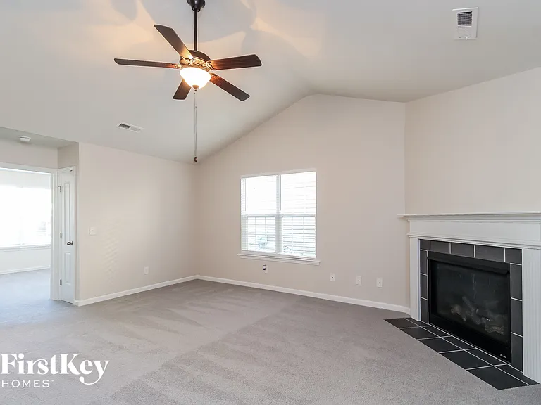 5439 Misty Hill Cir — Photo 2