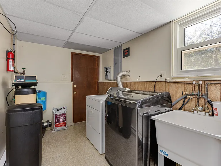 8621 Oakside Ave — Photo 21