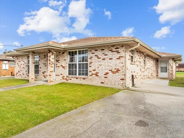 3315 Delambert St, Chalmette, LA 70043