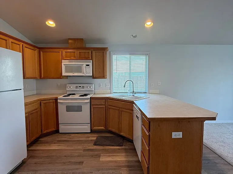 4603 Messara Ln — Photo 6