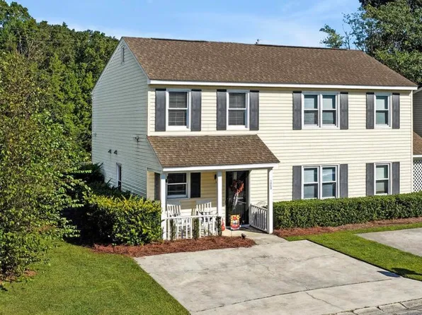 106 Lullwater Drive Unit B, Wilmington, NC 28403