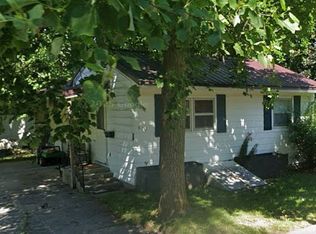 108 Spring St, Saint Johns, MI 48879