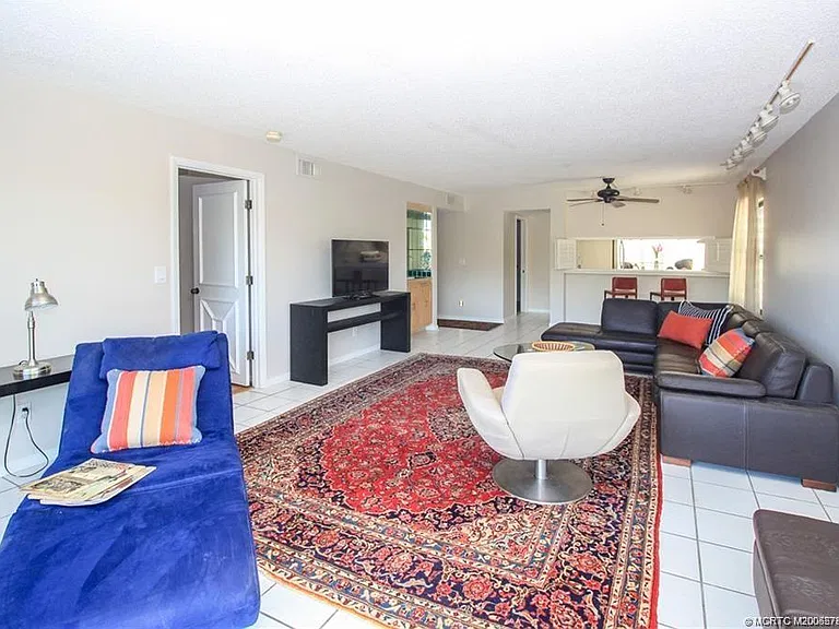 2641 NE Ocean Blvd #101 — Photo 13