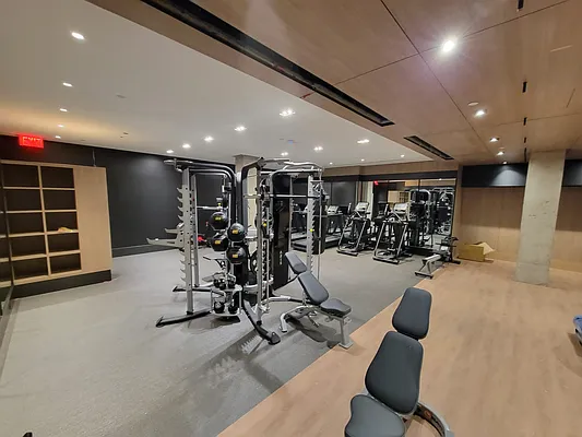 Rented by EXR | media 9