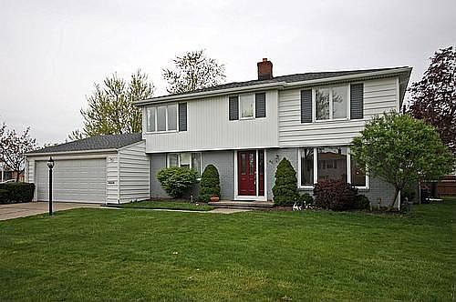 1st image of 49 Glendale Dr